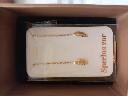 گوشواره طلا 18 عیار زنانه طلای مستجابی مدل بخیه ای پر کد 670175