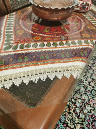 طلق رومیزی مدل اکلیلی کد 140x100