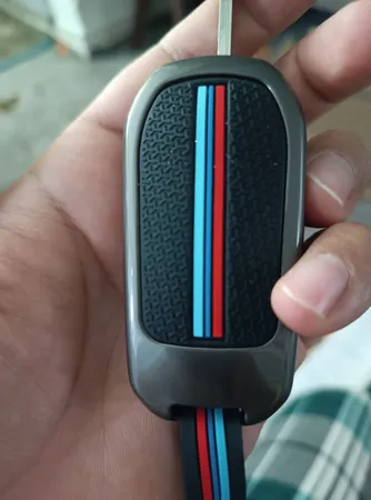 قاب ریموت و جاسوییچی فلزی خودرو چیکال مدل P-838 مناسب برای تارا