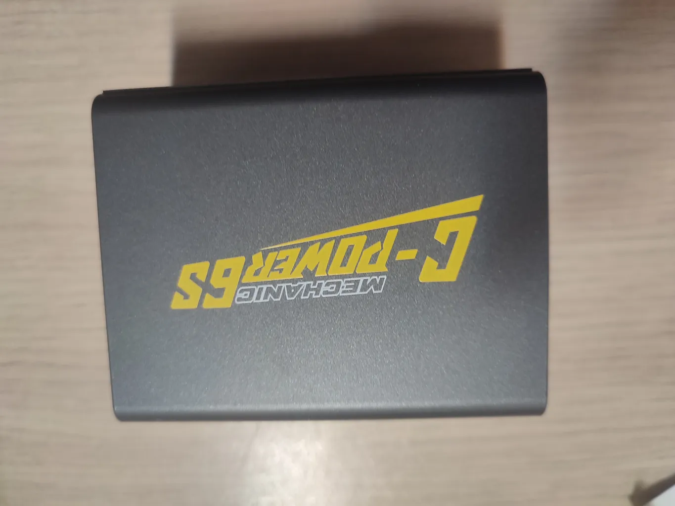 شارژر رومیزی مکانیک مدل C-POWER 6S 50W