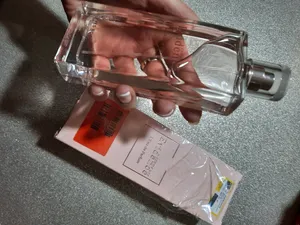 تجریه خرید ادو پرفیوم زنانه ایو روشه مدل Comme Une Evidence حجم 100 میلی لیتر