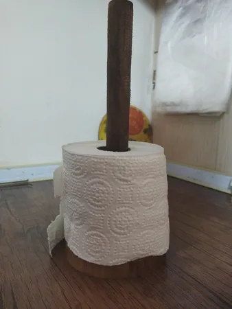 پایه رول دستمال کاغذی آرونی چوب طرح روستیک مدل SHOKA