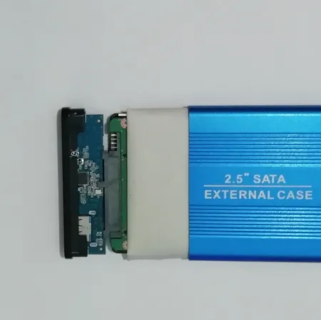 باکس تبدیل SATA به USB 3.0 مدل NM-FB فلزی 2.5 اینچی