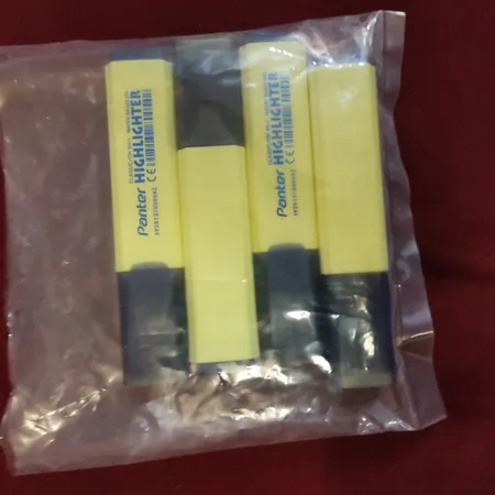 ماژیک علامت گذار 4 رنگ پنتر مدل CH511WP4