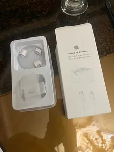 تجریه خرید شارژر دیواری 25 وات مدل iphone 14promax به همراه کابل لایتنینگ