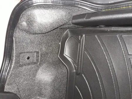 کفپوش پنج بعدی خودرو زرین فرش مدل A.M کد X1 مناسب برای دنا پلاس همراه کفپوش صندوق خودرو