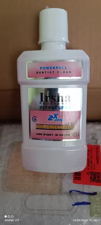 دهان شویه وی وان مدل Chlorhexidine حجم 330 میلی لیتر