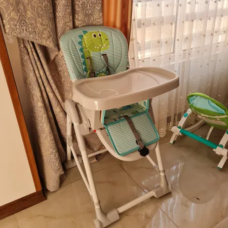 صندلی غذاخوری کودک بی بی ماک مدل دایناسور کد Z112