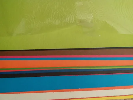 مقوا رنگی سایز ۳۴×۲۴ بسته ۲۰ عددی (۱۰ رنگ از هر کدام ۲ عدد)