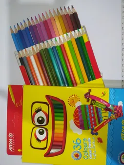 مداد رنگی 36 رنگ آریا مدل 3018