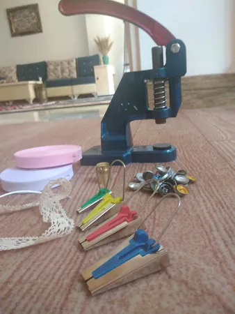 دستگاه پرس دکمه دی او کی مدل m01