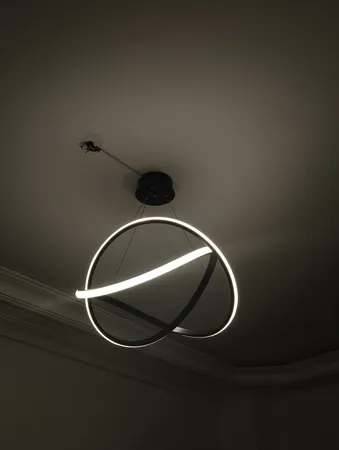 لوستر ام کی ای لایتینگ مدل مدرن کد Pap50