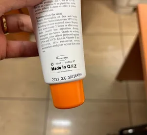 تجریه خرید کرم ضدآفتاب رنگی درموبای مدل SPF65، مناسب پوست‌های چرب، حجم 50 میلی‌لیتر