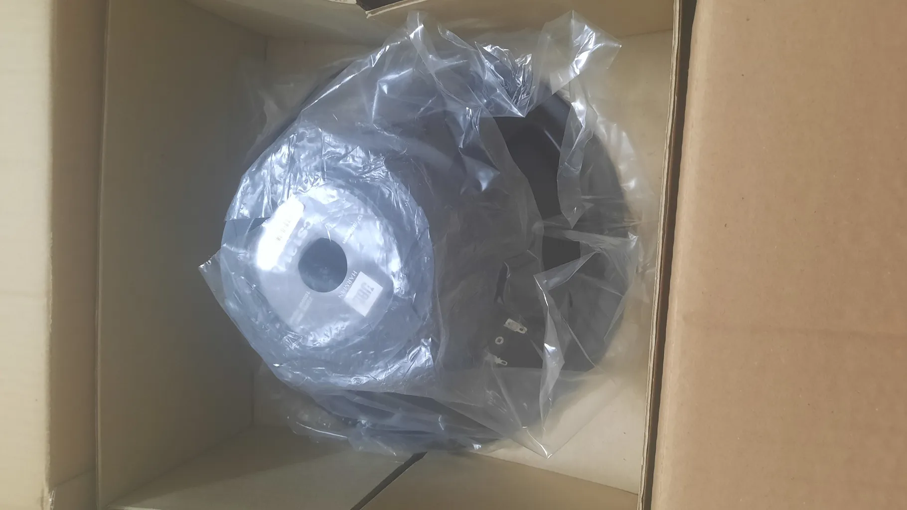 ساب ووفر خودرو جی بی ال مدل CS1214