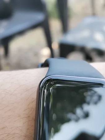 ساعت هوشمند 44 میلی‌متری شیائومی مدل Smart Band 9 Pro، مناسب برای ورزش، کنترل سطح اکسیژن خون، شمارش ضربان قلب، پایش وضعیت خواب، با بند پلاستیکی