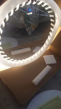 آینه سرویس بهداشتی تارا دکور مدل حرکتی ic123