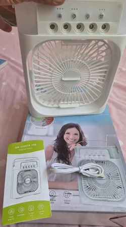 پنکه رومیزی مدل مه پاش ظرفیت 2000 میلی آمپر ساعت