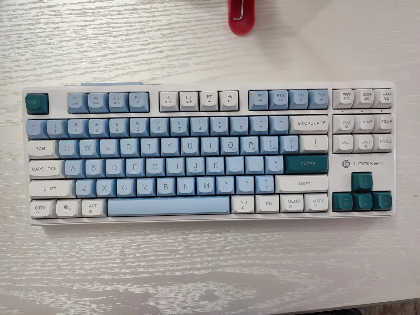 کیبورد گیمینگ بی سیم لاجی کی مدل K420W، سوییچ مکانیکال قرمز، Tenkeyless، نورپردازی RGB