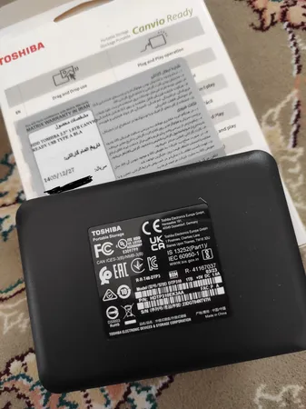 هارد اکسترنال توشیبا مدل Canvio Ready ظرفیت یک ترابایت دارای رابط USB Type-A 3.2