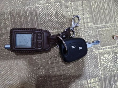 جاسوئیچی دزدگیر خودرو کد 113130 مناسب برای ریموت استیل میت 8006 ردبت