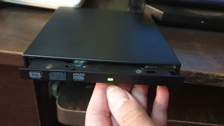 قاب تبدیل درایو DVD اینترنال به اکسترنال مدل 9.5