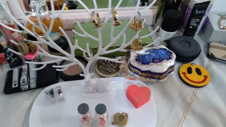 استند جواهرات طرح شاخ گوزن کد PS-03