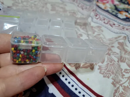 جعبه ابزار خیاطی مدل نظم دهنده منجوق کد 00