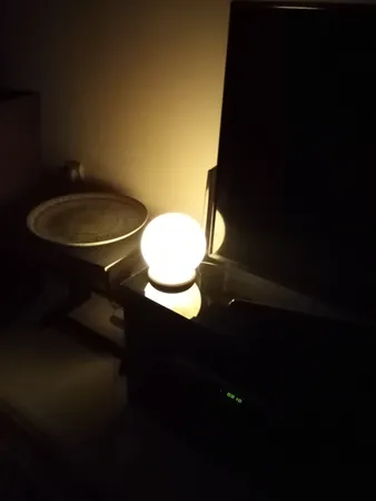 آباژور سنگ نمک طرح گوی مدل SCTS04