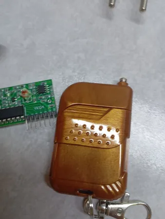 ماژول گیرنده 4 کاناله مدل PT2272