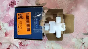 تجریه خرید شیر برقی دستگاه تصفیه آب آکواپرمیوم مدل 52E6U