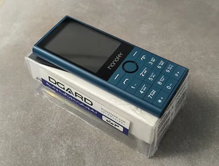 گوشی موبایل هانوفر مدل 150 2024 دو سیم کارت ظرفیت 32 مگابایت و رم 24 مگابایت