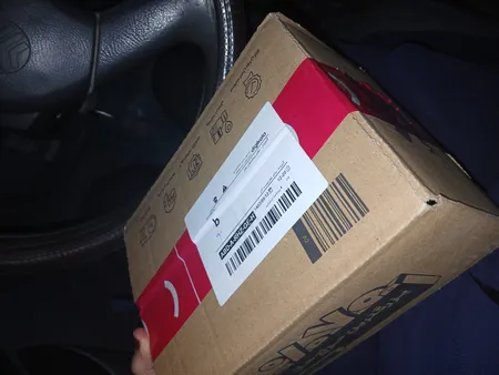 کتاب مغازه خودکشی اثر ژان تولی انتشارات آیین محمود