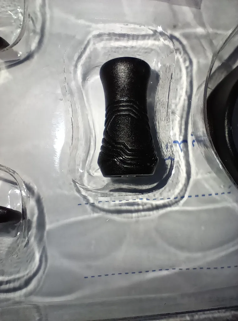 گیره رفع خروپف مدل Starter مجموعه 4 عددی به همراه چسب بینی بسته 3 عددی