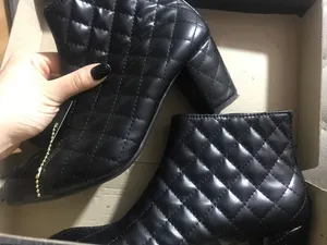 تجریه خرید نیم بوت زنانه سیی 1966 مدل رابی کد 1711