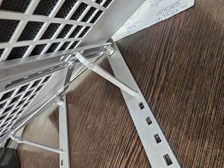 پایه نگهدارنده لپ تاپ مدل 001