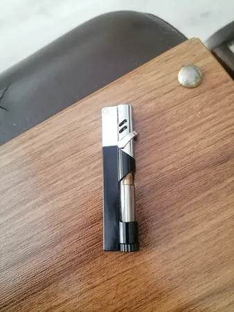 فندک اومای مدل بلور