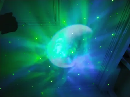 چراغ خواب مدل آدم فضایی طرح کهکشانی 55