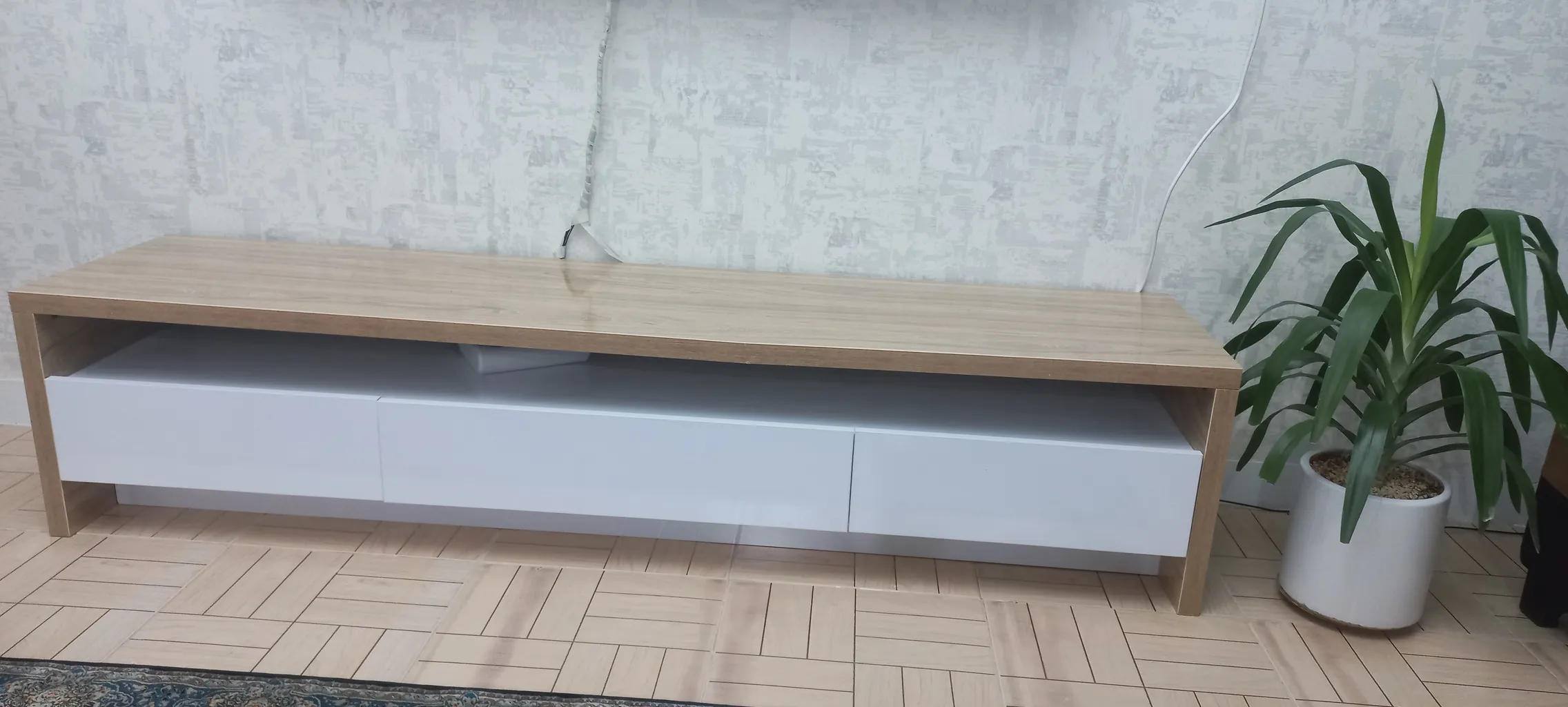 میز تلویزیون مدل BL0131