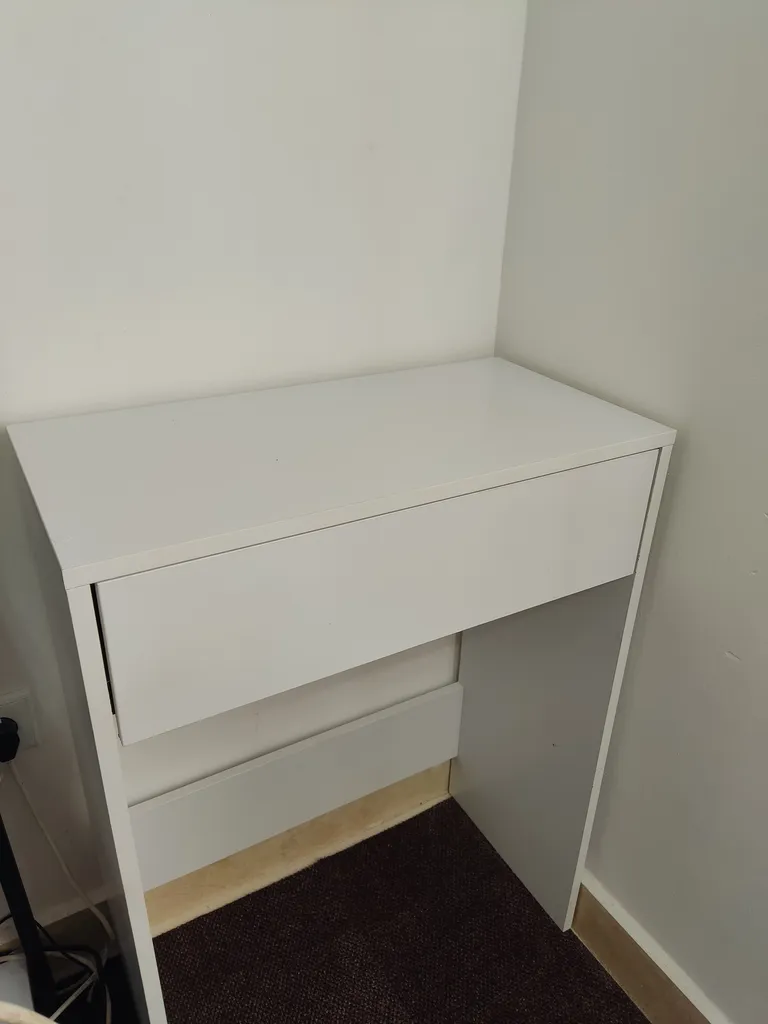 میز آرایش مدل IKE 4702