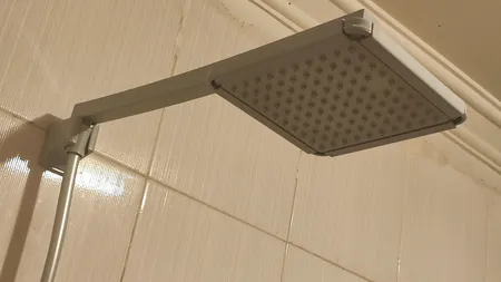 دوش حمام مدل 15s