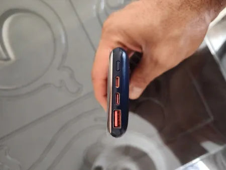 پاوربانک ریمکس مدل Fast Charge 22.5W Kiyuan ظرفیت 10000 میلی آمپر ساعت