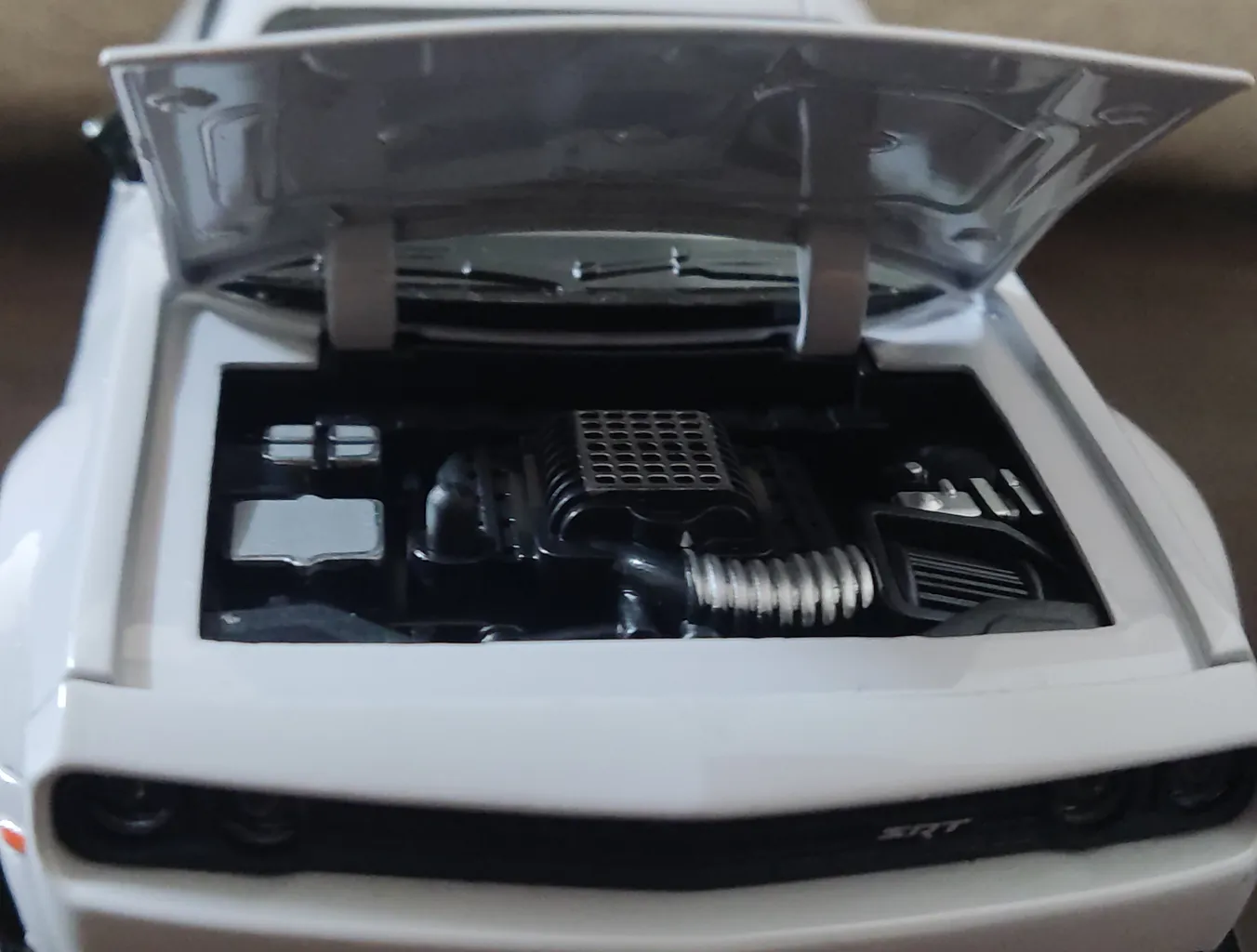 ماشین بازی مدل دوج چلنجر هلکت