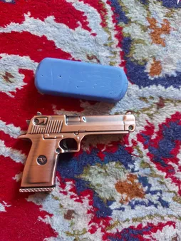 فلش مموری طرح کلت ظرفیت 16 گیگابایت