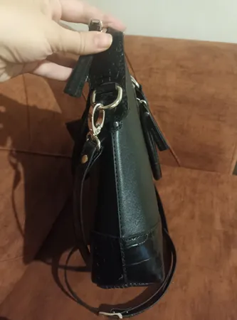 کیف اداری زنانه چرم بارثاوا مدل 1385