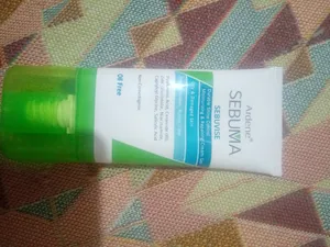 تجریه خرید کرم ژل ترمیم کننده آردن سبوما مناسب پوست های چرب حجم 40 میلی لیتر