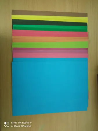 مقوا رنگی سایز ۳۴×۲۴ بسته ۲۰ عددی (۱۰ رنگ از هر کدام ۲ عدد)