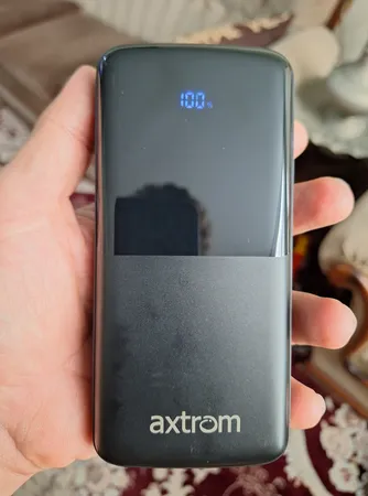 پاوربانک 18 وات اکستروم مدل APB20K22W-B ظرفیت 20000 میلی آمپر ساعت