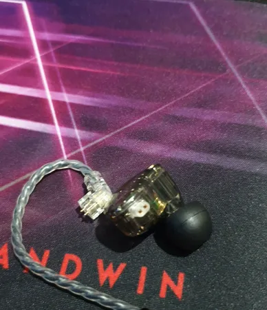 هندزفری کیو کی زد مدل AK6 PRO