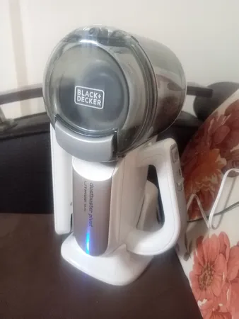 جارو شارژی بلک اند دکر مدل PV1420