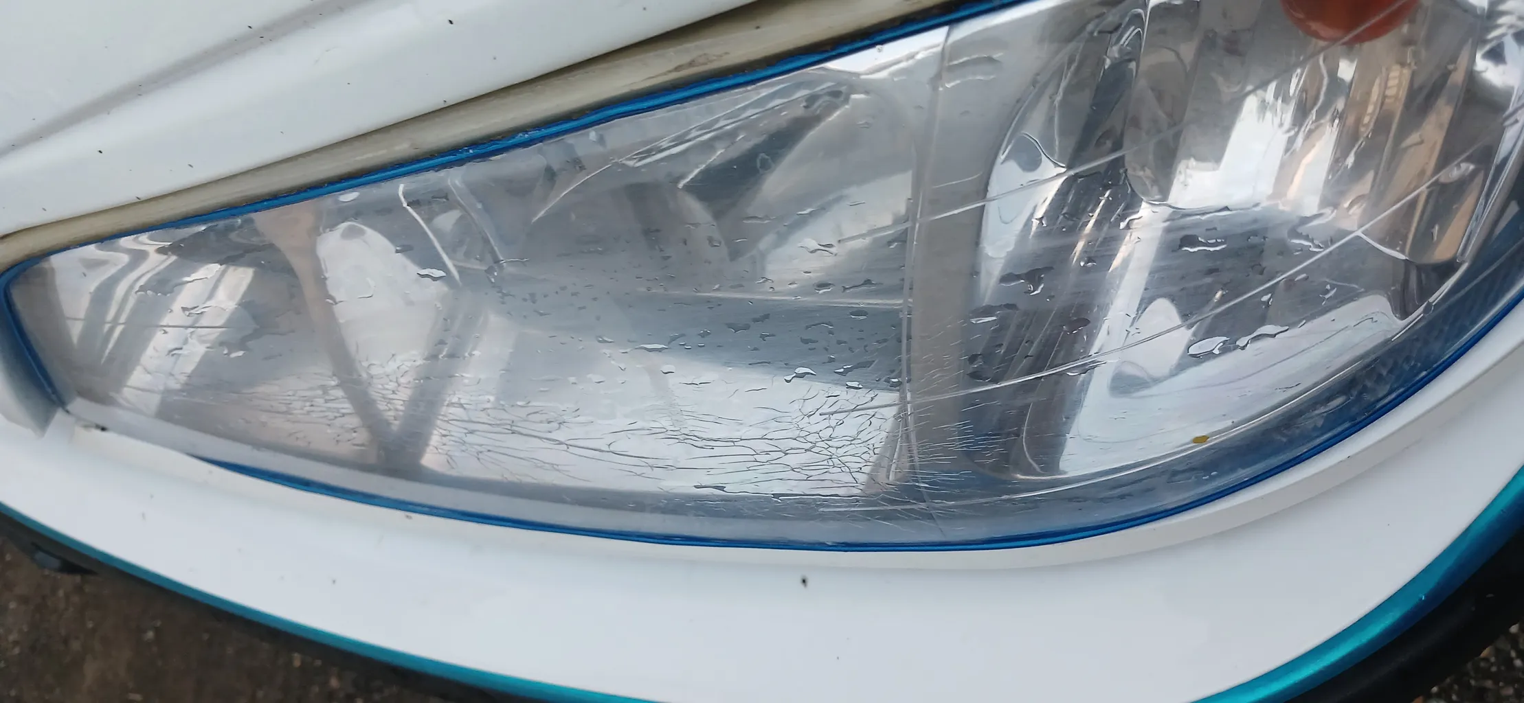 چراغ جلو خودرو فن آوران پرتو الوند مدل YM110 مناسب برای پژو پارس بسته دو عددی